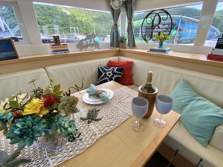 WHISKEY BUSINESS Lagoon 450 Indoor Dining Area WHISKEY BUSINESS Lagoon 450 Indoor Dining Area