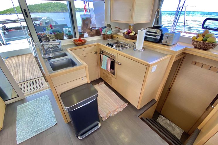 Charter Yacht WHISKEY BUSINESS - Lagoon 450 - 3 Cabins - Tortola - St Thomas - St John - Virgin Gorda - Anegada