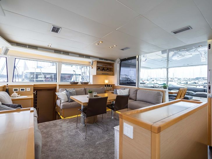 EAGLE OF NORWAY - saloon EAGLE OF NORWAY - saloon