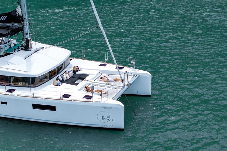 Charter Yacht BLUE MOON - Lagoon 52F - 5 Cabins - Phuket - Thailand