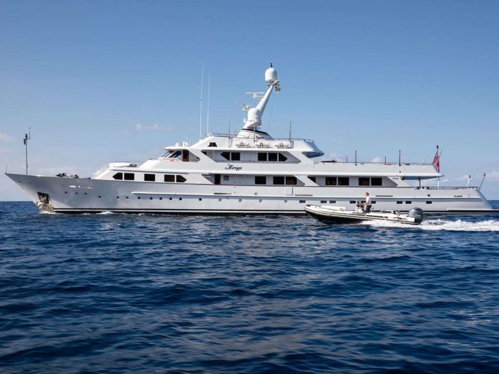 MIRAGE Feadship 53m - cruising MIRAGE Feadship 53m - cruising