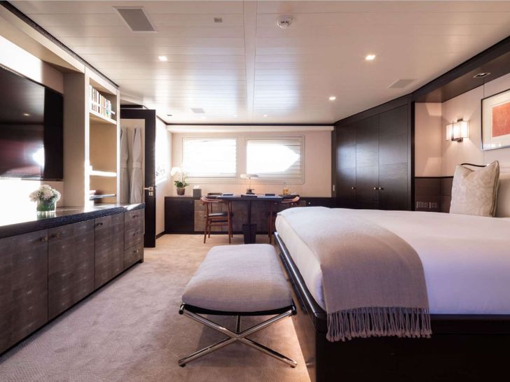 MIRAGE Feadship 53m - master cabin MIRAGE Feadship 53m - master cabin