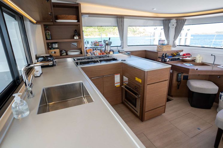 Charter Yacht TORTUGA - Lagoon 46 - 3 Cabins - St Thomas - St John - St Croix