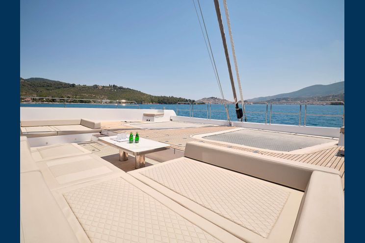 Charter Yacht GENNY - Sunreef 80 - 5 Cabins - Athens - Mykonos - Santorini