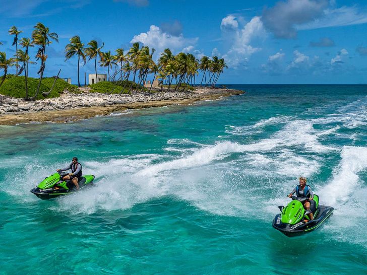 EMRYS - Sunseeker 98,jet skis EMRYS - Sunseeker 98,jet skis