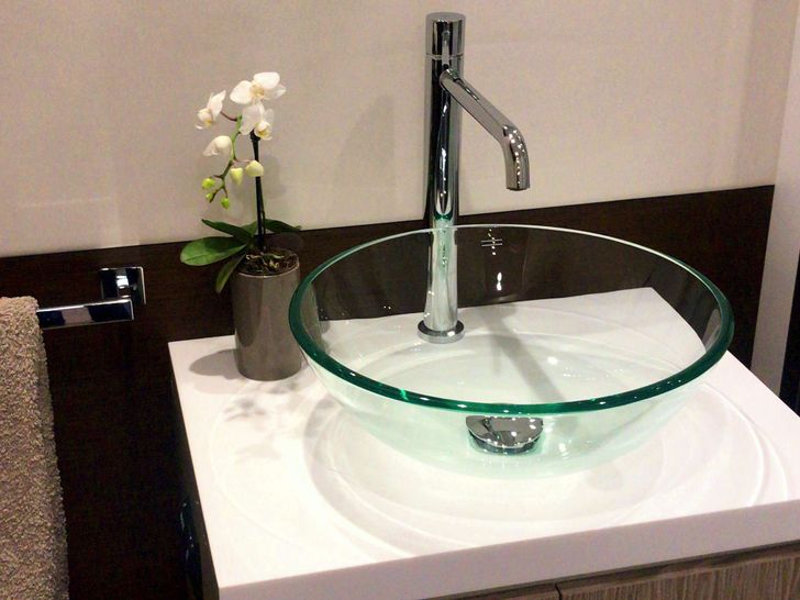 OVER REEF - Bathrooms OVER REEF - Bathrooms