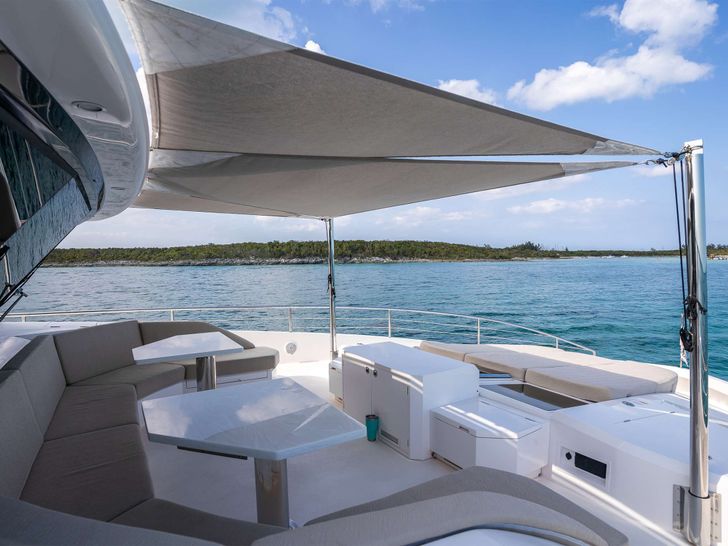 AQUA LIFE - Horizon FD87,bow lounge AQUA LIFE - Horizon FD87,bow lounge