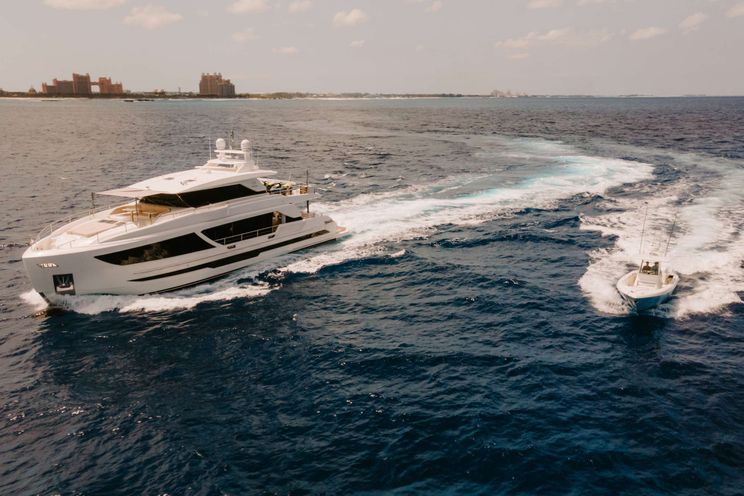 Charter Yacht AQUA LIFE - Horizon FD87 - 5 Cabins - St. Thomas - US Virgin Islands - British Virgin Islands - Bahamas