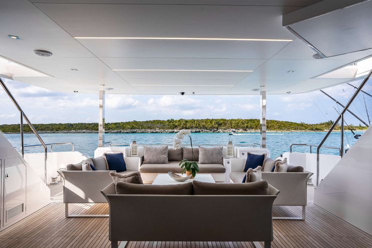 Charter Yacht AQUA LIFE - Horizon FD87 - 5 Cabins - St. Thomas - US Virgin Islands - British Virgin Islands - Bahamas