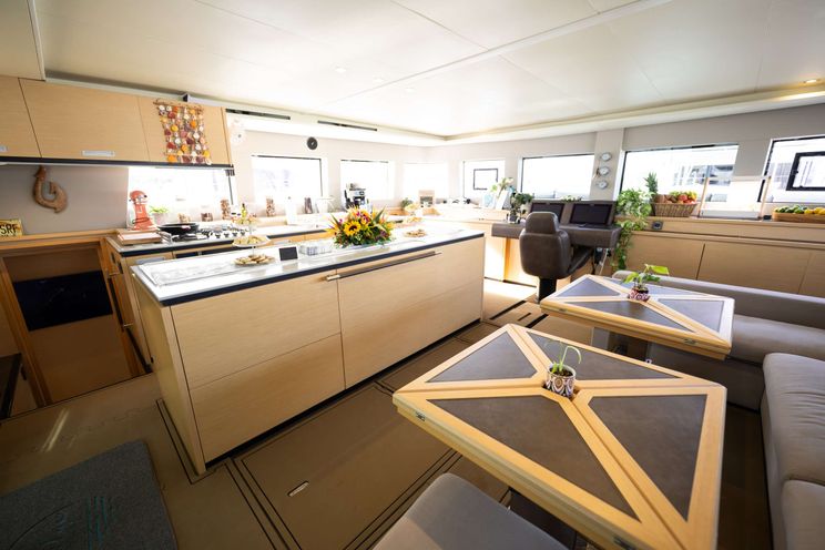 Charter Yacht HULYA - Lagoon 630 - 4 Cabins - Nassau - Exumas - Bahamas