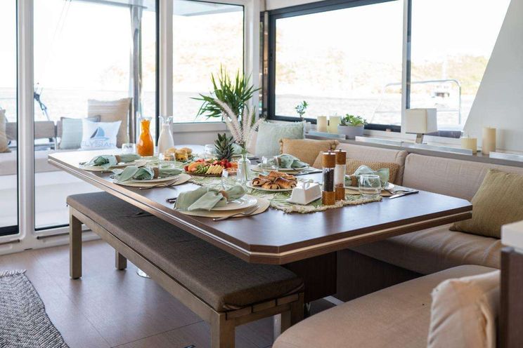 Charter Yacht ELYSIAN - Bali 5.4 - 4 Cabins - Tortola - Virgin Gorda - Anegada - British Virgin Islands - Caribbean