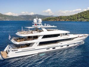 SUNRISE - Yildiz 43m - Cabins 5 - Turkey - Bodrum - Marmaris - Gocek - Rhodes SUNRISE - Yildiz 43m - Cabins 5 - Turkey - Bodrum - Marmaris - Gocek - Rhodes