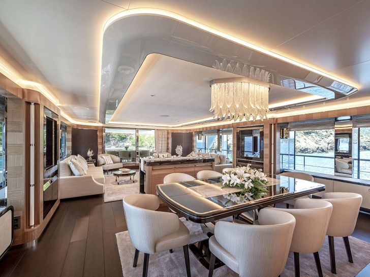 SUNRISE Yacht Saloon and Indoor Dining Area SUNRISE Yacht Saloon and Indoor Dining Area
