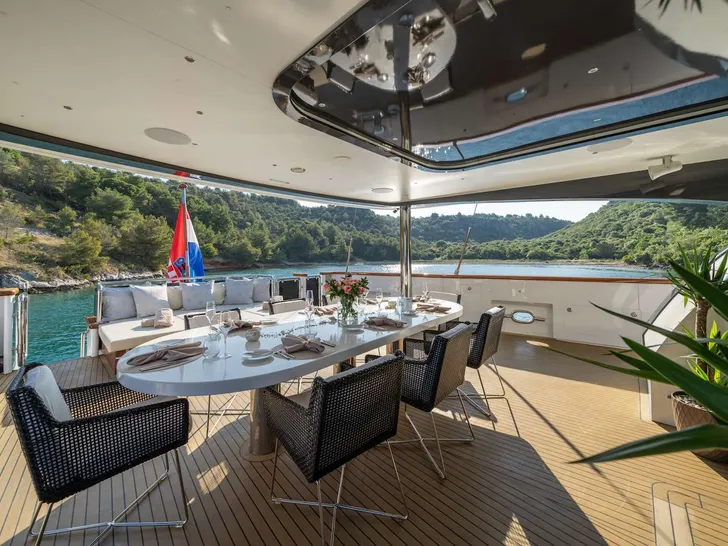 NAVILUX Motor Sailer 34m - aft deck dining area NAVILUX Motor Sailer 34m - aft deck dining area