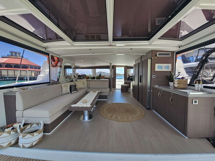 CRYSTAL DREAMS - Bali 5.4 - salon CRYSTAL DREAMS - Bali 5.4 - salon