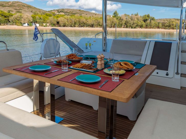 MADININA - dining area