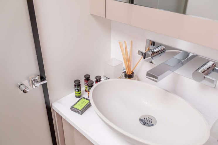 Charter Yacht NAMASTE - Fountaine Pajot Samana 59 - 4 Cabins - Athens - Mykonos - Paros - Cyclades - Greece