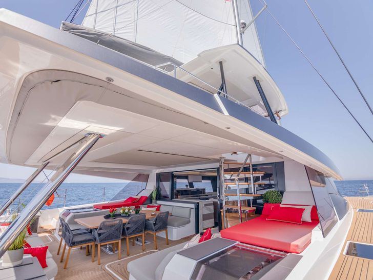 ASTORIA Fountaine Pajot Samana 59 - aft deck ASTORIA Fountaine Pajot Samana 59 - aft deck