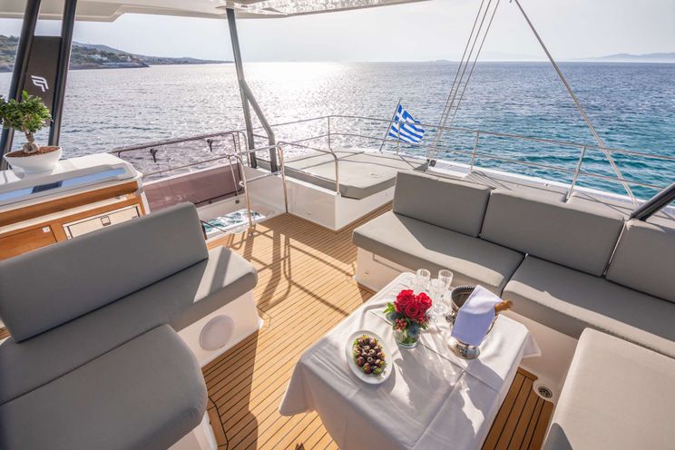 Charter Yacht ASTORIA - Fountaine Pajot Samana 59 - 5 Cabins - Athens - Paros - Santorini