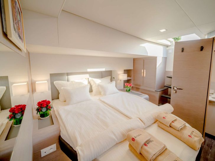 ASTORIA Fountaine Pajot Samana 59 - VIP cabin 1 ASTORIA Fountaine Pajot Samana 59 - VIP cabin 1
