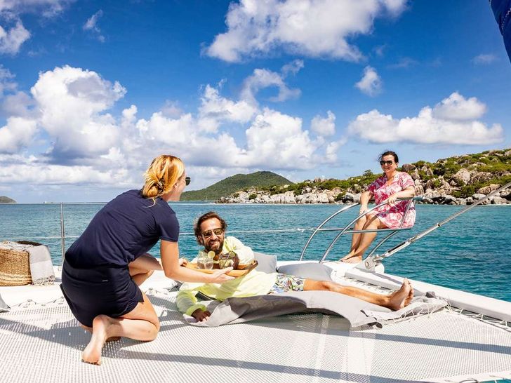 TRUE STORY Fountaine Pajot Victoria 67 - foredeck TRUE STORY Fountaine Pajot Victoria 67 - foredeck