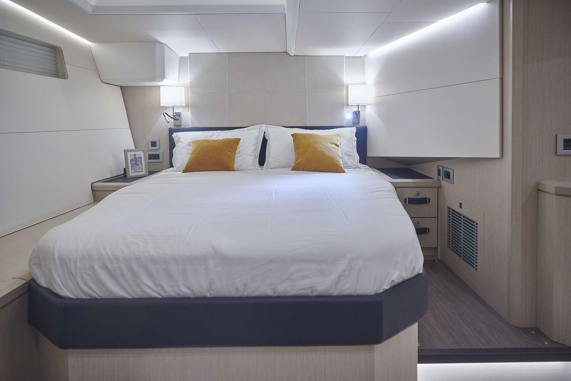 Charter Yacht EUPHORIA - Jeanneau 58 - 4 Cabins - Athens - Mykonos - Kos - Lefkas