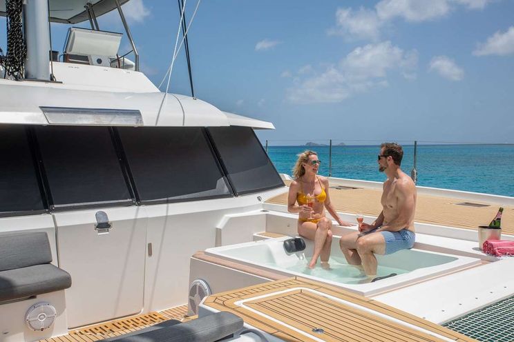 Charter Yacht COLIBRI - Fountaine Pajot Alegria 67 - 4 Cabins - Tortola - Anegada - Virgin Gorda - BVI - Caribbean