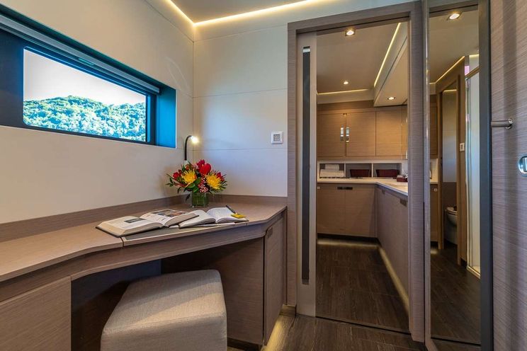 Charter Yacht COLIBRI - Fountaine Pajot Alegria 67 - 4 Cabins - Tortola - Anegada - Virgin Gorda - BVI - Caribbean