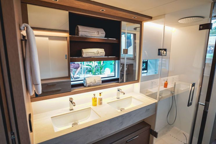 Charter Yacht CEST LA VIE - Lagoon 67 - 4 Cabins - Tortola - Anegada - Virgin Gorda - BVI - Caribbean