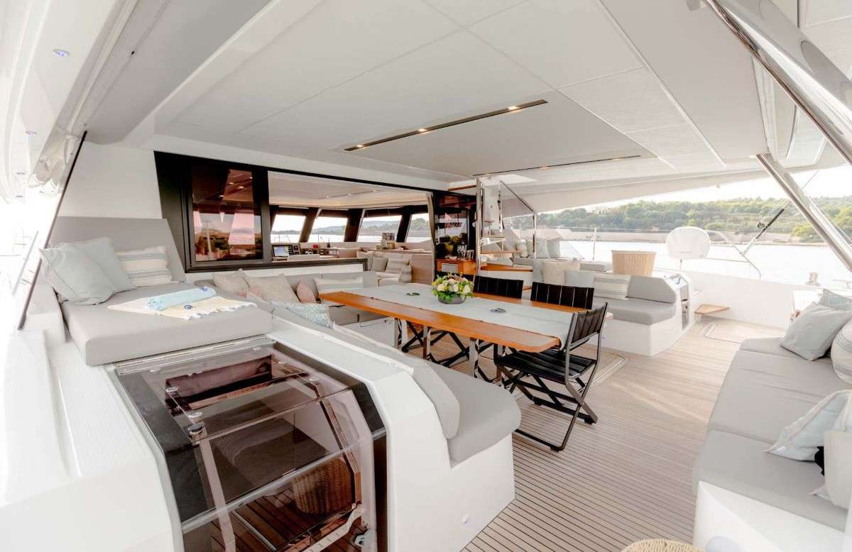 Charter Yacht ALLURE - Fountaine Pajot Samana 59 - 5 Cabins - Athens - Mykonos - Paros - Cyclades - Greece