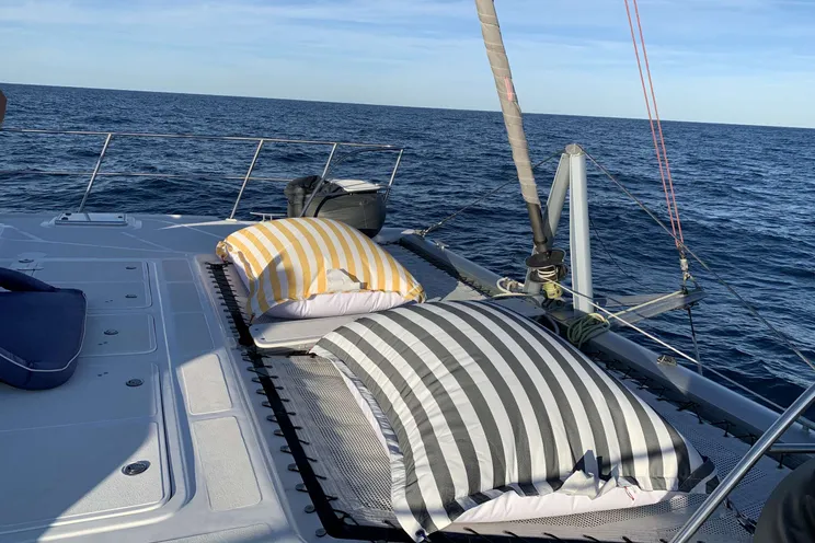 Charter Yacht RUMAWAY - Royal Cape 53 - 4 Cabins - Tortola - Virgin Gorda - Anegada