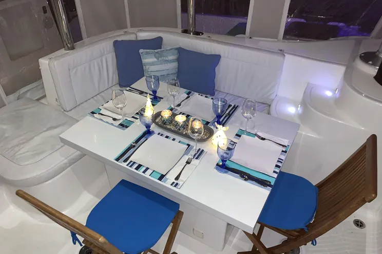 Charter Yacht RUMAWAY - Royal Cape 53 - 4 Cabins - Tortola - Virgin Gorda - Anegada