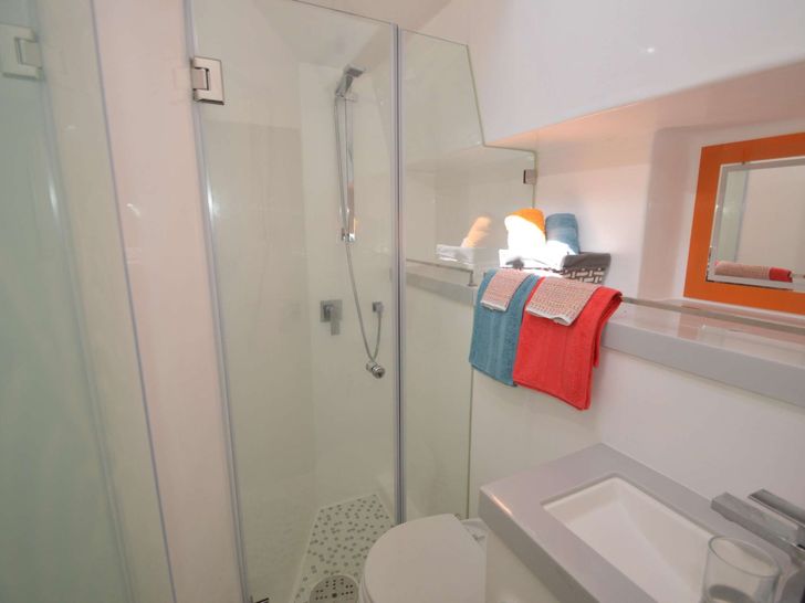 RUMAWAY - Bathroom RUMAWAY - Bathroom
