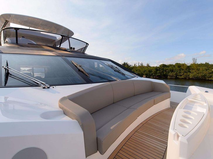 GOLDEN OURS Sunseeker 75 Crewed Motor Yacht Bow Seating Area