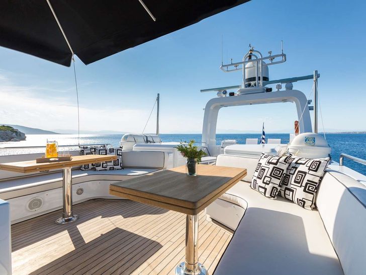 AQUARELLA Devonport 42 - flybridge AQUARELLA Devonport 42 - flybridge