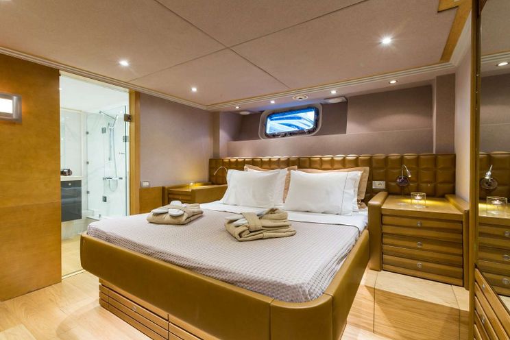 Charter Yacht AQUARELLA - Devonport 42m - 6 Cabins - Piraeus - Athens - Mykonos - Paros - Cyclades - Aegean - Greece