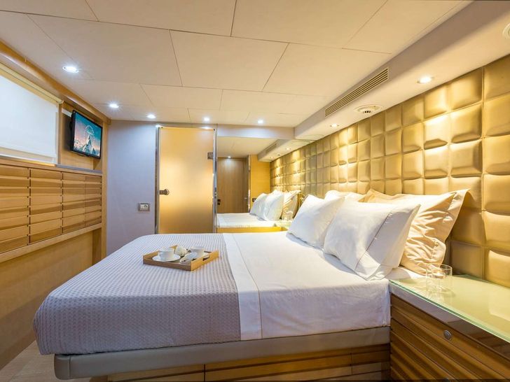 AQUARELLA Devonport 42 - double cabin AQUARELLA Devonport 42 - double cabin
