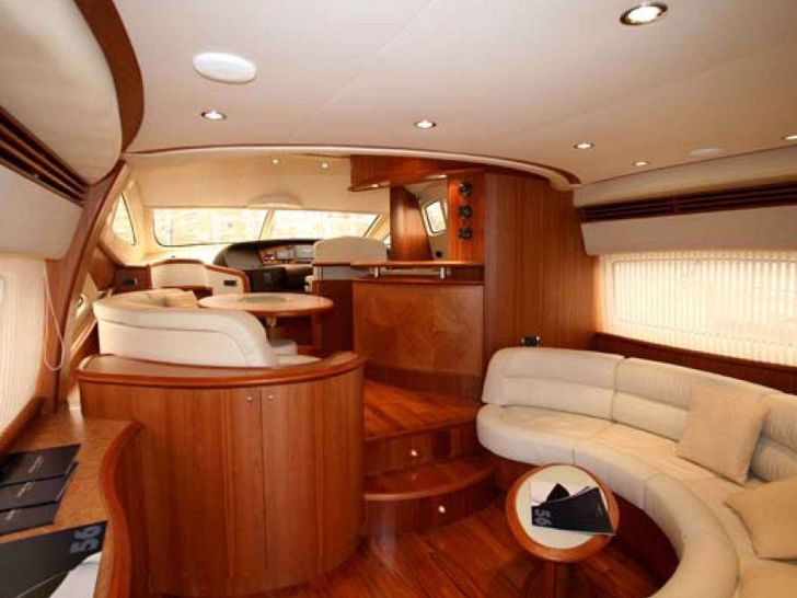 PRAXIS 4 - Aicon Yachts 63 ft,saloon PRAXIS 4 - Aicon Yachts 63 ft,saloon