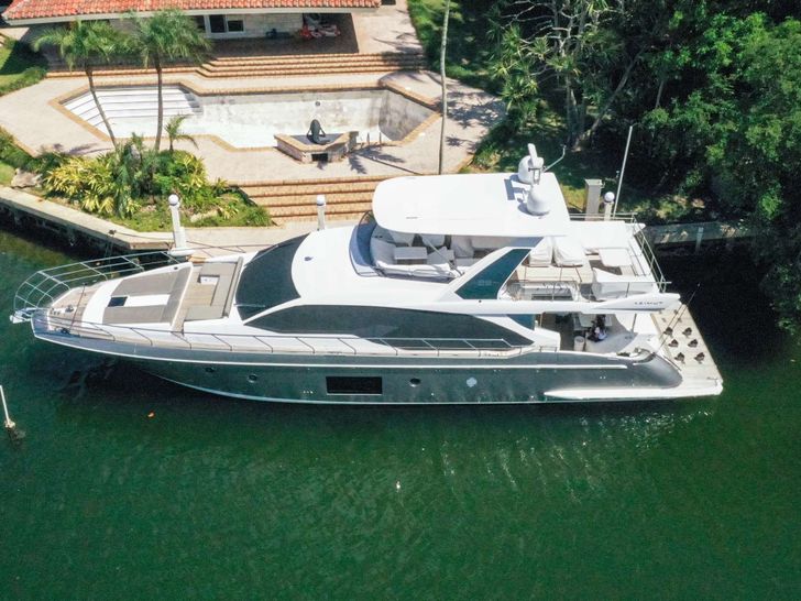 LITQUIDITY - Azimut 68,aerial side view LITQUIDITY - Azimut 68,aerial side view