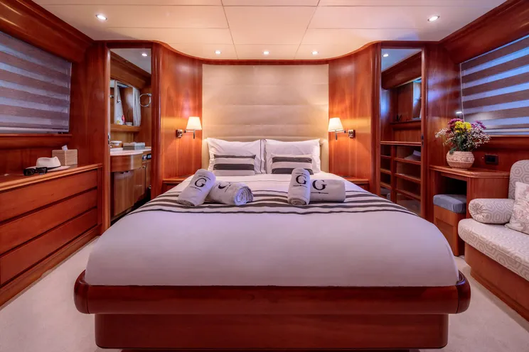 Charter Yacht GORGEOUS - Canados 72 - 4 Cabins - Athens - Mykonos - Paros - Cyclades - Aegean - Greece