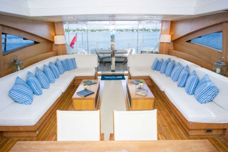 Charter Yacht EVA - Mangusta 92 - 4 cabins - Miami - Nassau