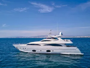SEVEN S - Ferretti Customline 97 - 5 Cabins - Athens - Mykonos - Paros SEVEN S - Ferretti Customline 97 - 5 Cabins - Athens - Mykonos - Paros