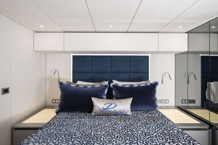 Charter Yacht RELENTLESS II 80 - Sunreef 80 - 4 Cabins - Tortola - Anegada - Virgin Gorda - BVI - Caribbean
