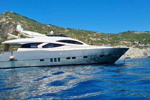 JOY - Filippetti Yachts 24m - 4 Cabins - Amalfi Coast - Naples JOY - Filippetti Yachts 24m - 4 Cabins - Amalfi Coast - Naples