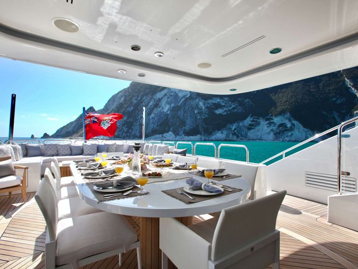 ALALYA ISA 47m Luxury Crewed Motor Yacht Al fresco Dining Area