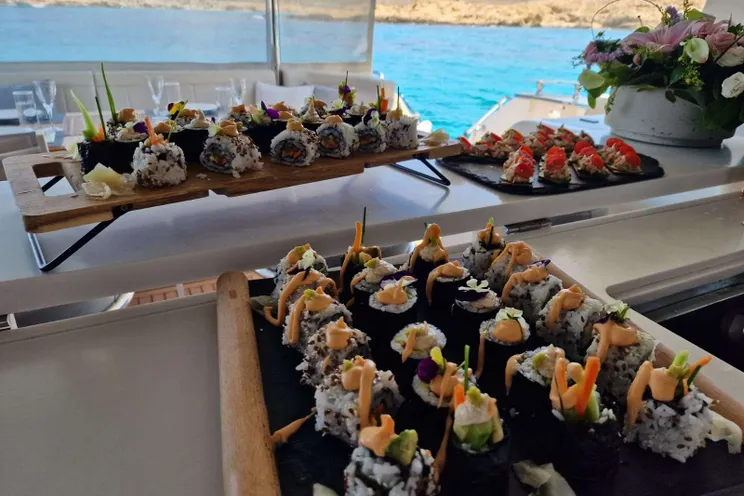 Charter Yacht TIAMO - Aquila 54 - 4 Cabins - Athens - Mykonos - Paros - Cyclades - Greece