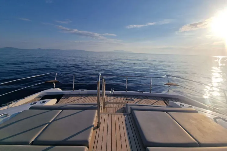 Charter Yacht TIAMO - Aquila 54 - 4 Cabins - Athens - Mykonos - Paros - Cyclades - Greece