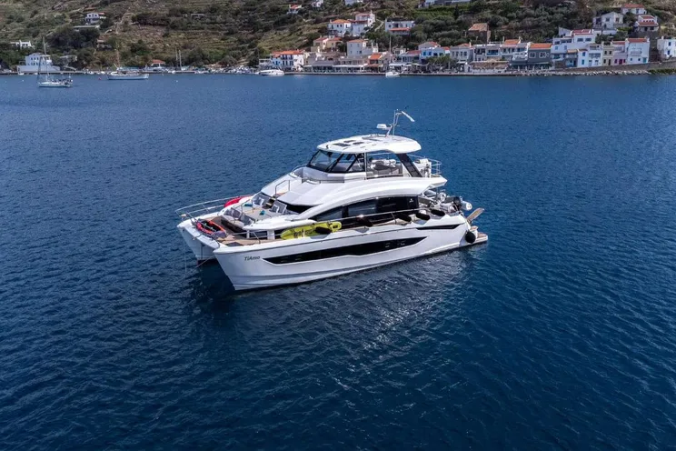 Charter Yacht TIAMO - Aquila 54 - 4 Cabins - Athens - Mykonos - Paros - Cyclades - Greece