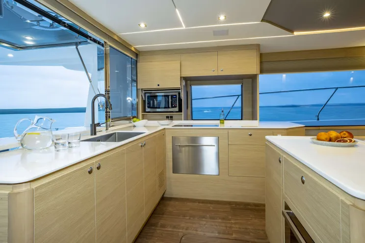 Charter Yacht TIAMO - Aquila 54 - 4 Cabins - Athens - Mykonos - Kefalonia