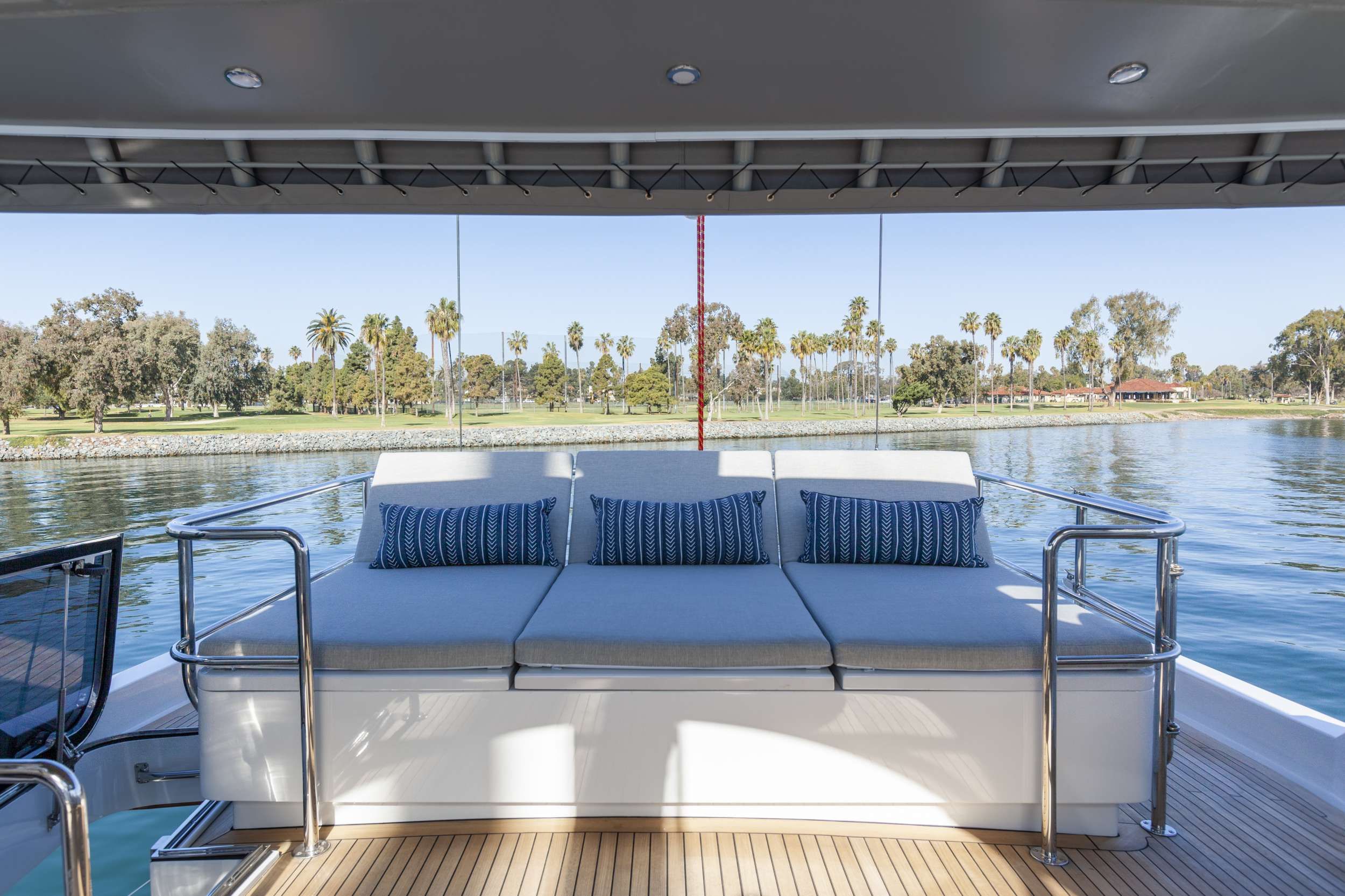 Reclining bench seat can fit up to 4 for an enjoyable view during sailing